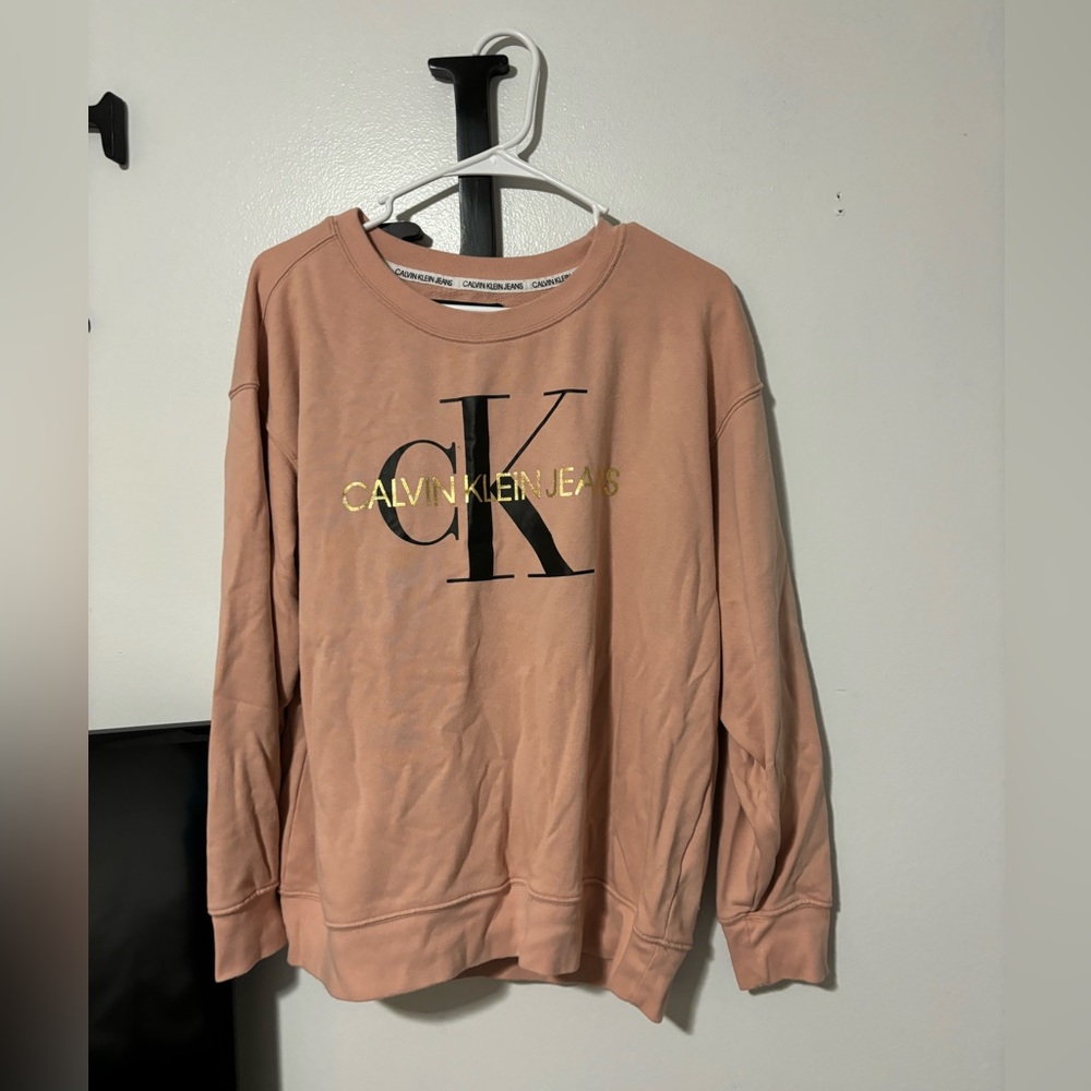 Calvin Klein sweater size L